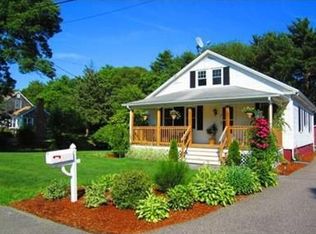 6 Pleasant St, Kingston, MA 02364