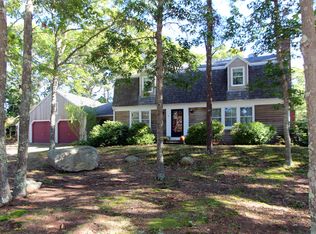88 Perry Rd, North Falmouth, MA 02556