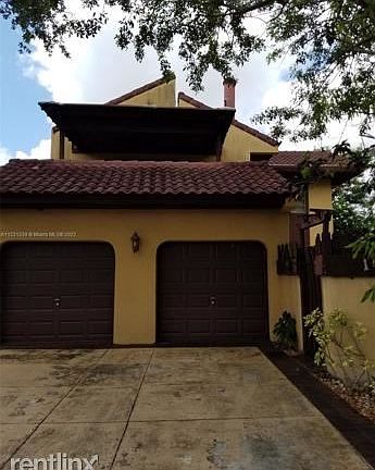 4th image of 1006R NE 203rd Ln