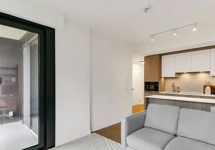 123 Portland St #608 — Photo 9