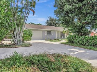 4623 Barrett St, Delray Beach, FL 33445