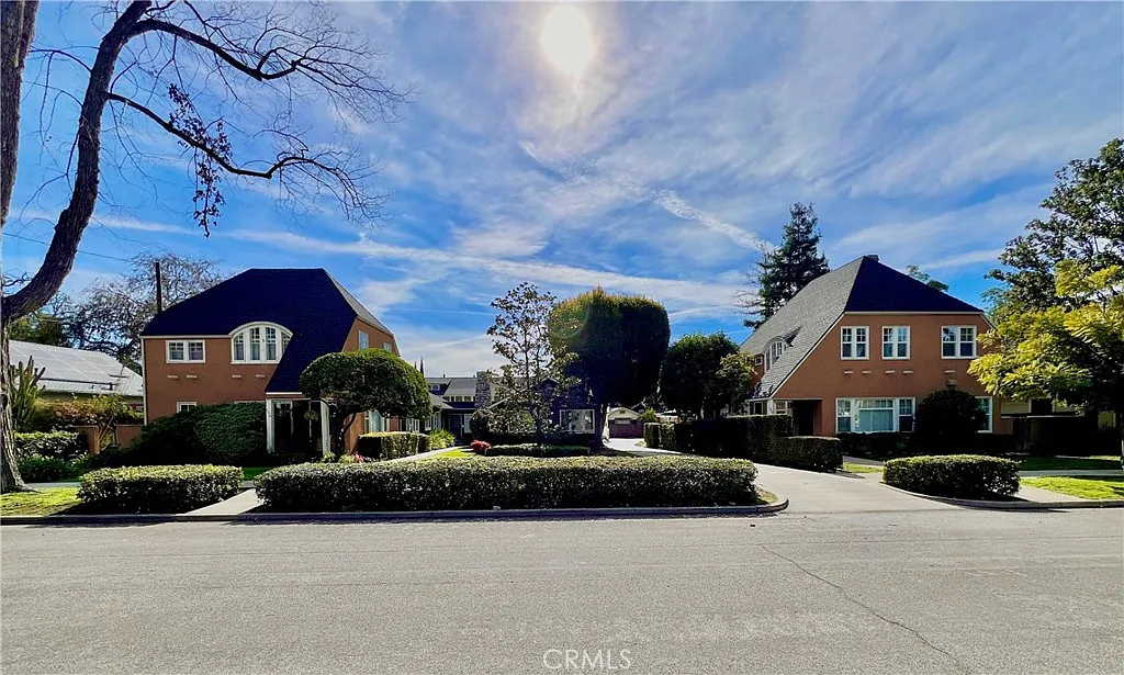 1 bed, 500 sqft, $2,000 — Photo 1