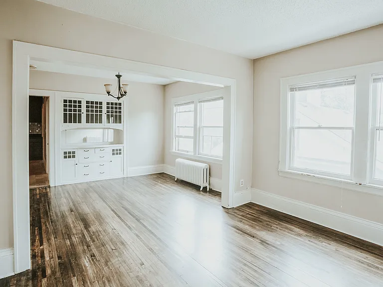 404 SE 8th Street — Photo 14