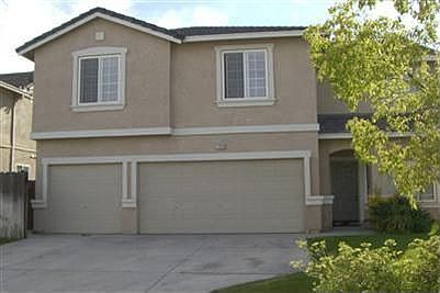 1st image of 1724 Woodland Ln