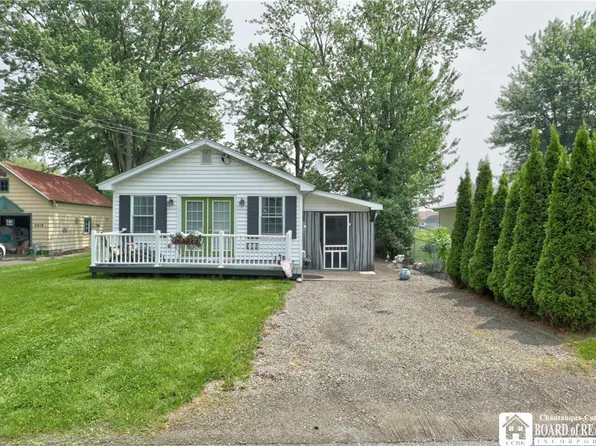 2416 Keller Rd, Ashville, NY 14710