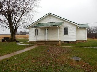 2300 W 850 N, Worthington, IN 47471