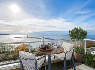 15129 Marine Dr #3, White Rock, BC V4B 1C5
