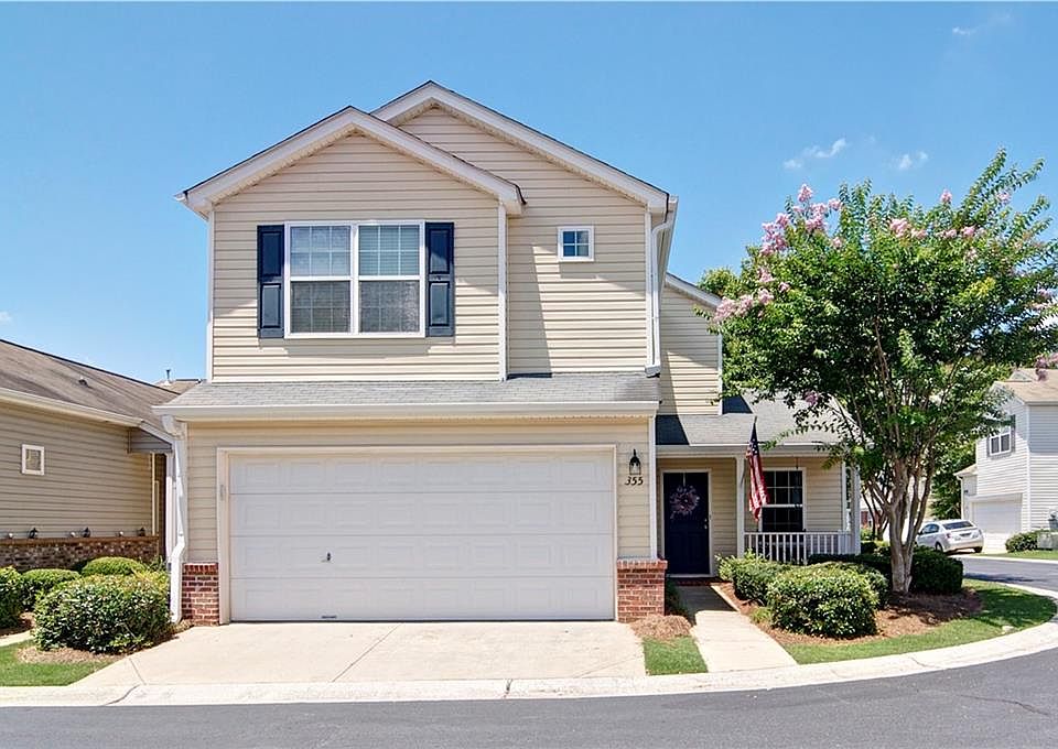 1st image of 355 Hiawassee Dr