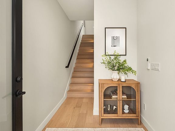 2nd image of 614 5th Avenue S #B103