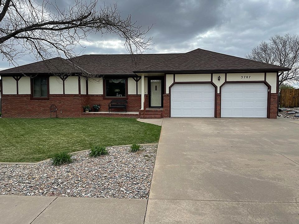 1st image of 3707 Hillcrest Dr