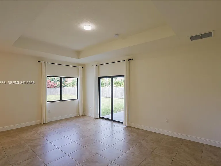 17120 SW 92nd Ct — Photo 7