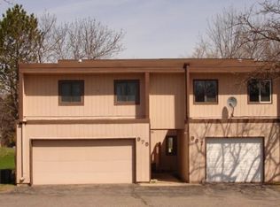 967 120th Ln NW, Coon Rapids, MN 55448