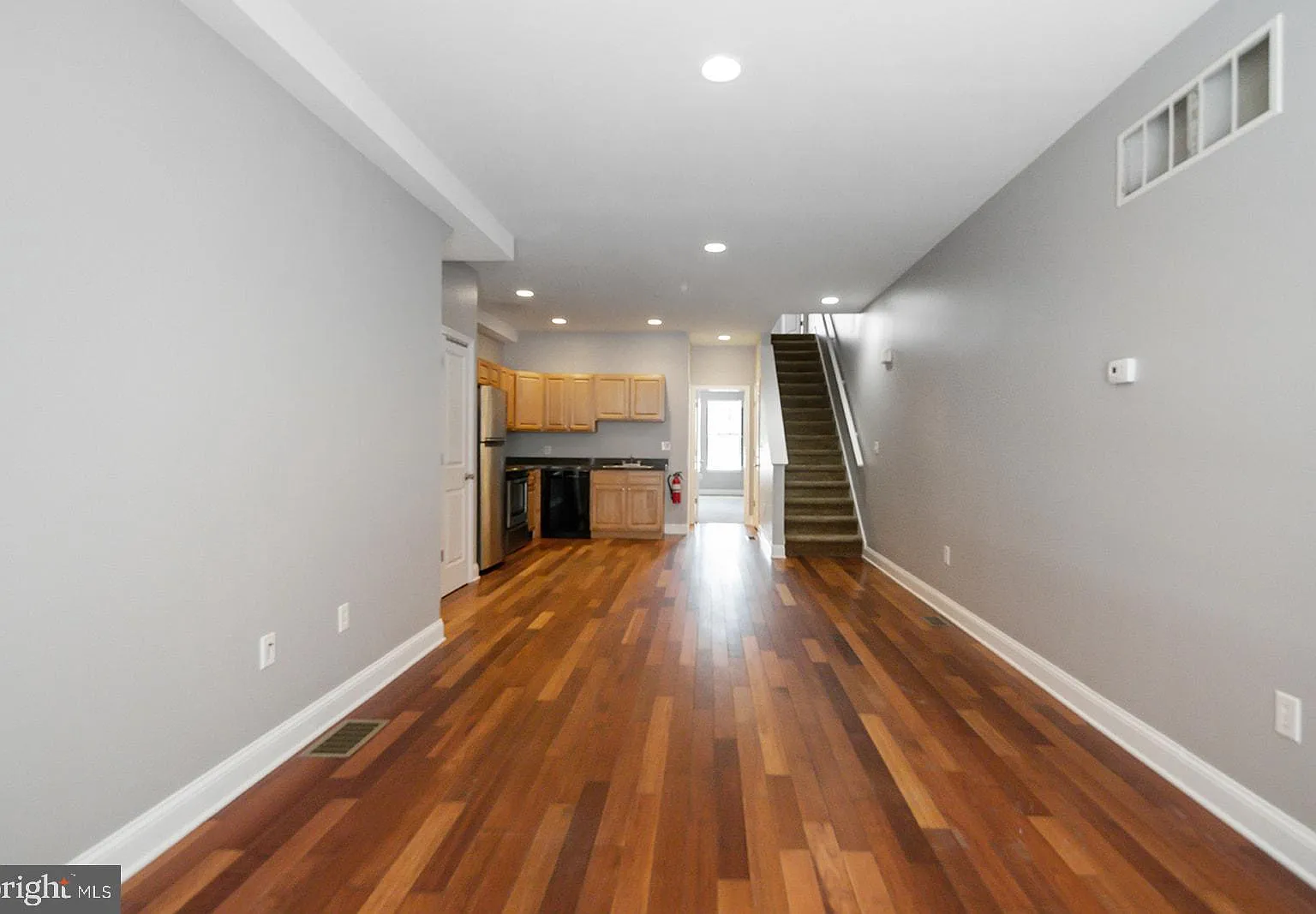 4 bed, 2252 sqft, $1,600 — Photo 1