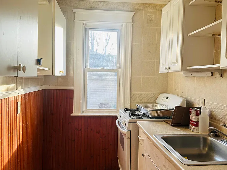118 Jeffers St #2 — Photo 2