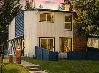 5315 N 53rd Ave NW #1, Calgary, AB T3A 2E7