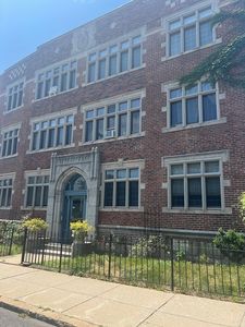 321 S Huntington Ave #B, Jamaica Plain, MA, 02130