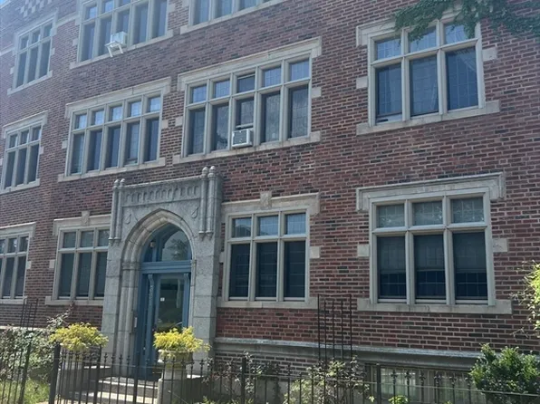 321 S Huntington Ave #B, Jamaica Plain, MA 02130