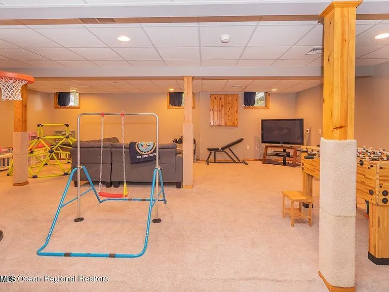 1 Kari Ct — Photo 30