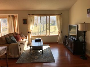 3820 Fox Trl, Saint Bonifacius, MN 55375