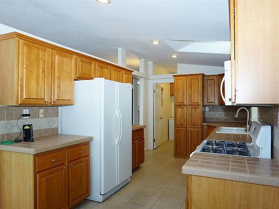 3rd image of 1220 Tasman Dr Space 528