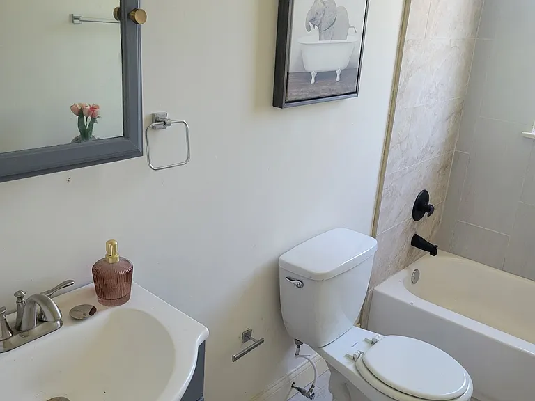 2615 Virginia Ave #1-6 — Photo 7