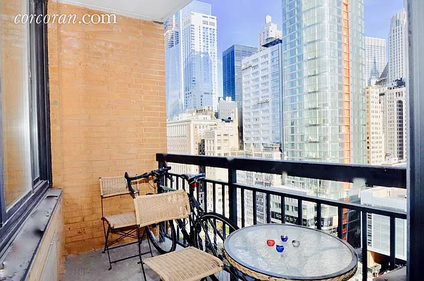 Sold by Corcoran | media 4