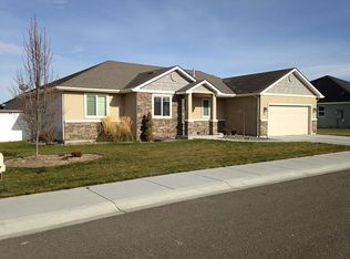 958 Maplewood St, Burley, ID 83318