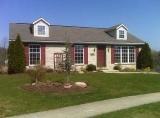 8763 Washington Cir, Hummelstown, PA 17036