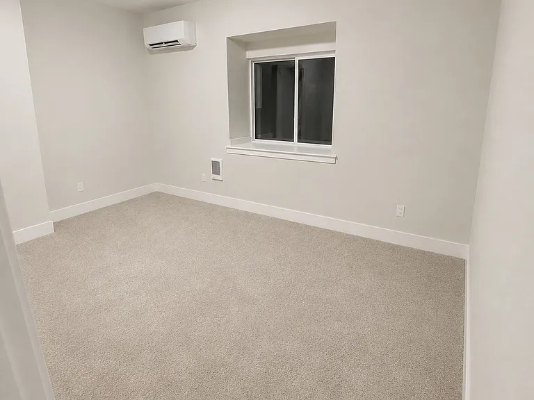 1026 Quinalt St — Photo 7