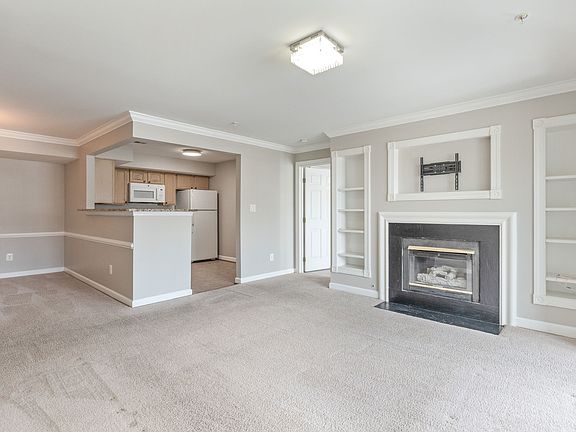 5th image of 9224 Cardinal Forest Ln #E-1