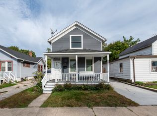 511 Chestnut St, Waukegan, IL 60085