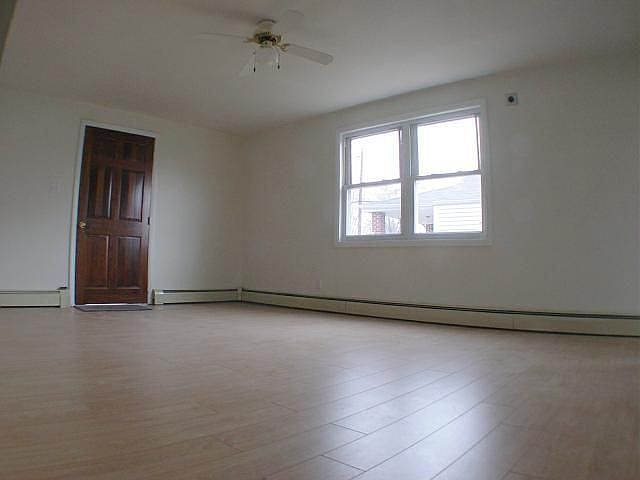 2nd image of 319 Martin Dr