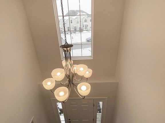 4th image of 6570 Shady Lake Ct