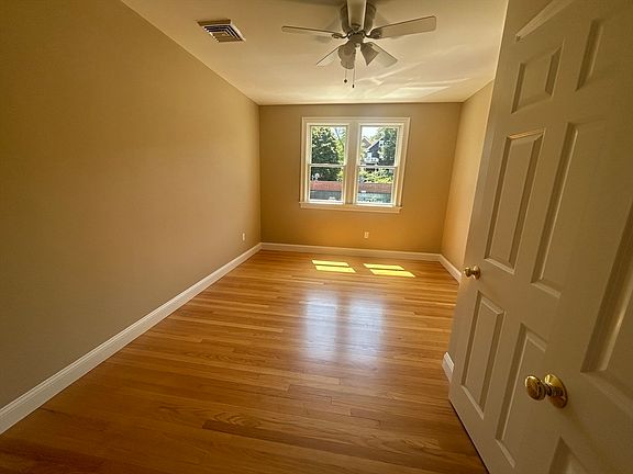 5th image of 1357 Massachusetts Ave #1