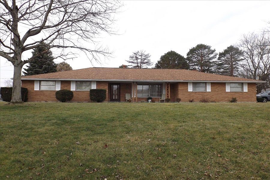 1st image of 2058 Carriage Hall Ct