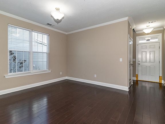4th image of 1260 Cobblefield Dr