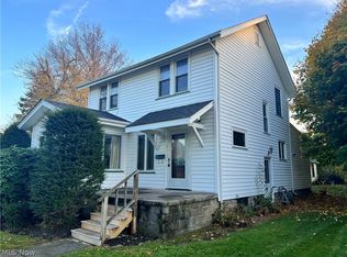 2012 E 44th St, Ashtabula, OH 44004
