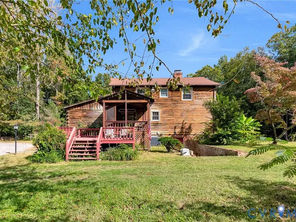 8328 Peaks Rd, Hanover, VA 23069
