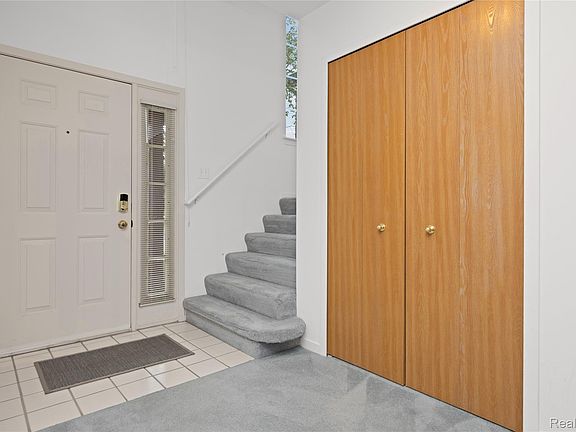 3rd image of 509 Winwood Cir