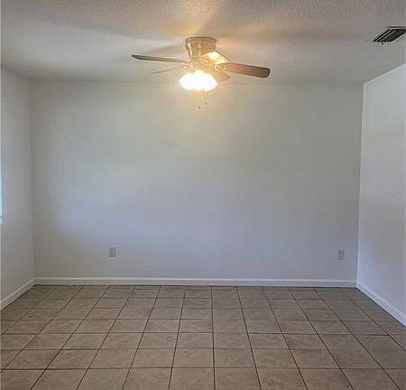 2nd image of 3812 Valley Tree Dr