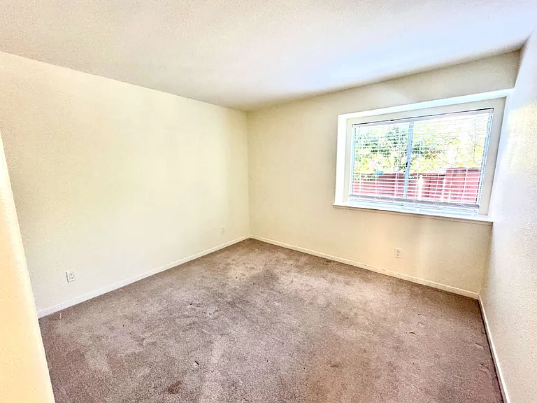 3281 Falerno Way — Photo 40