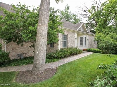 1427 White Oak Ln, Woodstock, IL, 60098