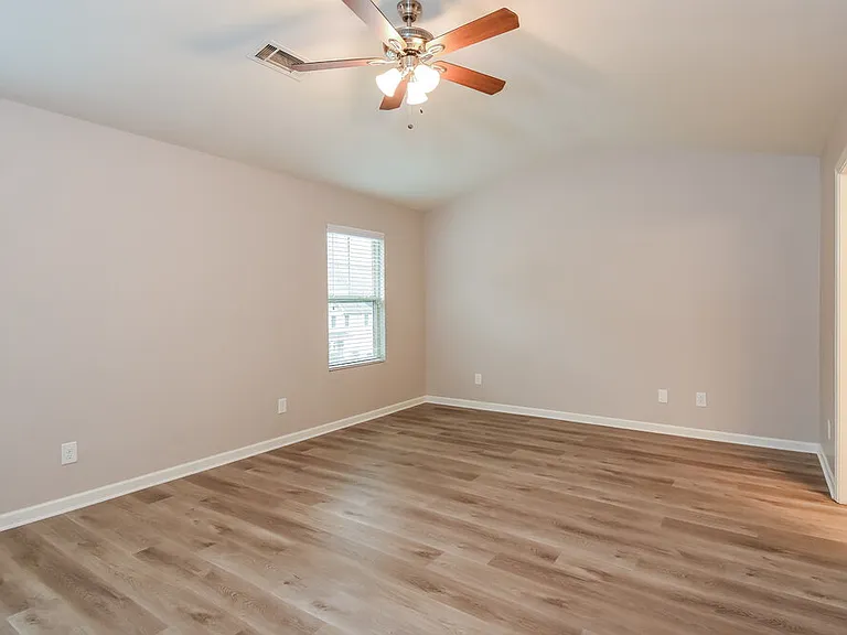 222 Westridge Cir — Photo 13