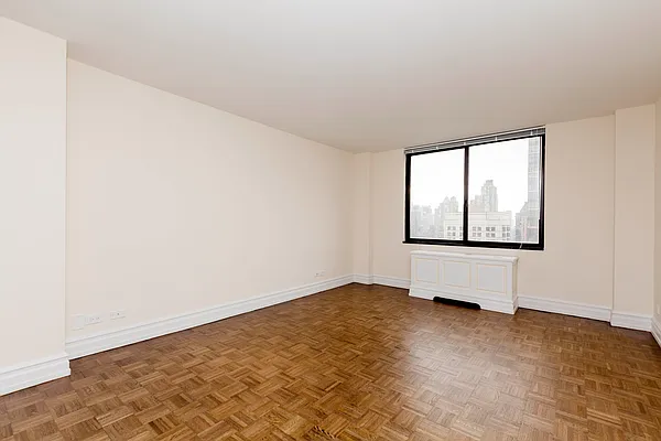 Rented by Mirador Real Estate | media 19