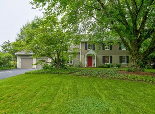 1419 Valley Rd, Lancaster, PA 17603