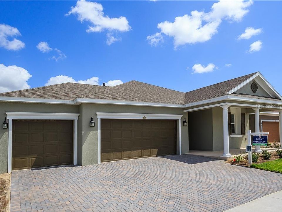 1st image of 809 Hidden Moss Dr