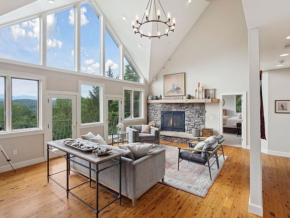 5th image of 237 Points North Road