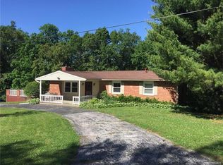 4104 S 46th St, Quincy, IL 62305