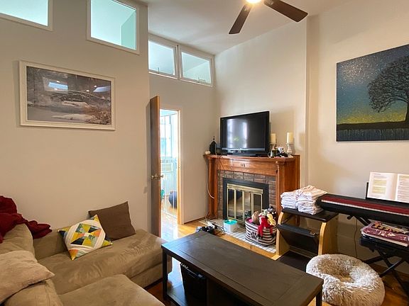 4th image of 327 W 88th St APT 9