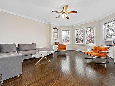 2nd image of 3615 N Sawyer Ave #2